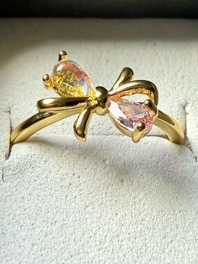 NEW! Pretty Bird Jewelry Gold Bow Ring with Pink and Opalescent Stones